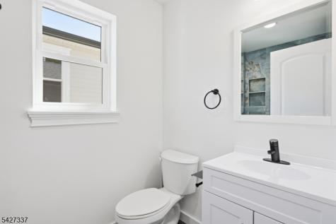 307 Chilton Street Elizabeth NJ 07208