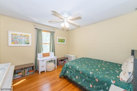 530 Up Mountain Avenue Montclair NJ 07006