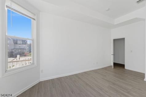 7 Prospect Terrace East Orange NJ 07017