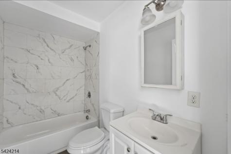 7 Prospect Terrace East Orange NJ 07017