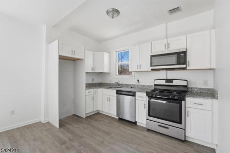 7 Prospect Terrace East Orange NJ 07017