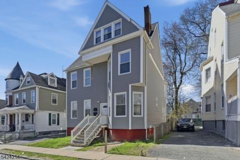 7 Prospect Terrace East Orange NJ 07017