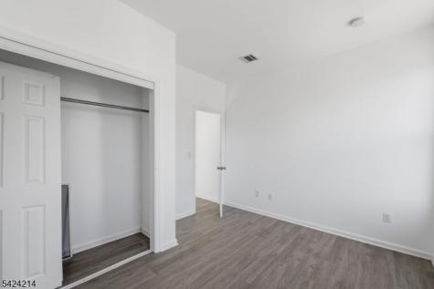 7 Prospect Terrace East Orange NJ 07017