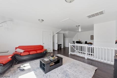7 Prospect Terrace East Orange NJ 07017