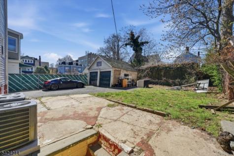 7 Prospect Terrace East Orange NJ 07017