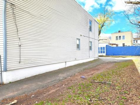129 22ND Street Irvington NJ 07111