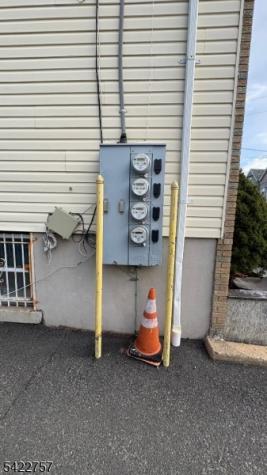 87 Ellis Avenue Irvington NJ 07111