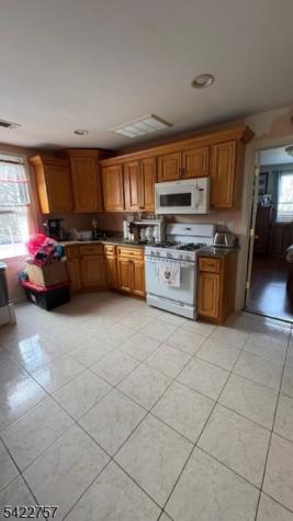 87 Ellis Avenue Irvington NJ 07111
