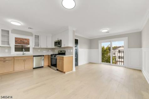 444 3RD Avenue Elizabeth NJ 07206