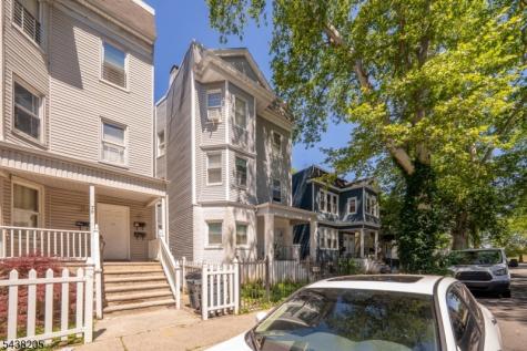 77 S 16th Street East Orange NJ 07018