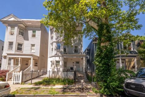 77 S 16th Street East Orange NJ 07018