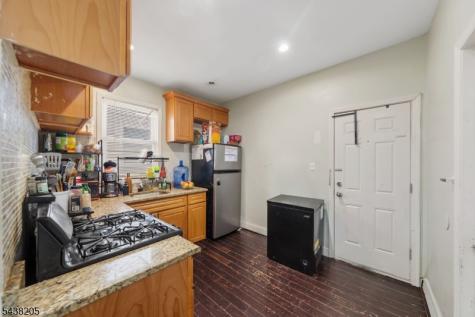 77 S 16th Street East Orange NJ 07018