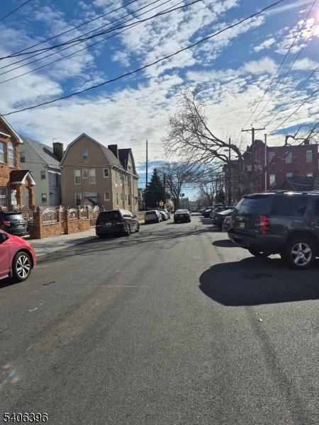 77 Pearsall Avenue Jersey City NJ 07305