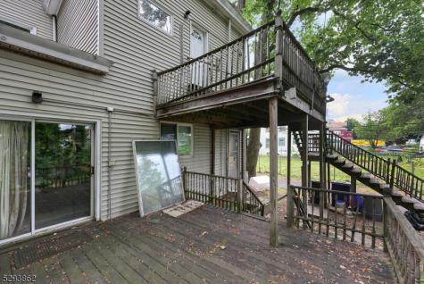 132 S Munn Avenue East Orange NJ 07018