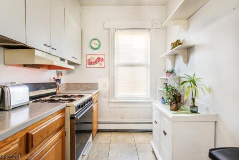 24 Pleasant Avenue Clifton NJ 07013