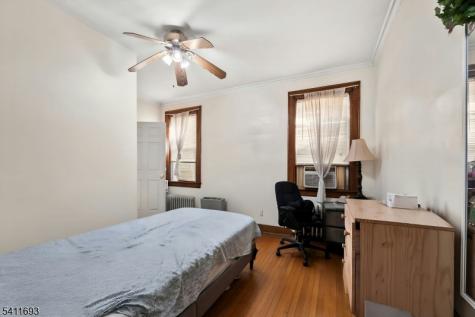 419 Hamilton Street Harrison NJ 07029