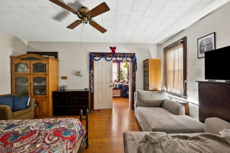 419 Hamilton Street Harrison NJ 07029
