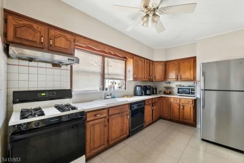 419 Hamilton Street Harrison NJ 07029