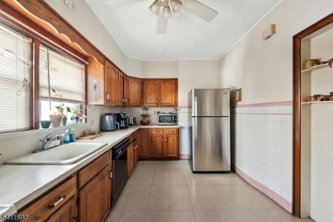 419 Hamilton Street Harrison NJ 07029