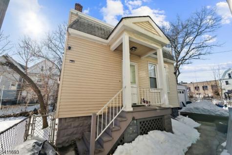419 Hamilton Street Harrison NJ 07029