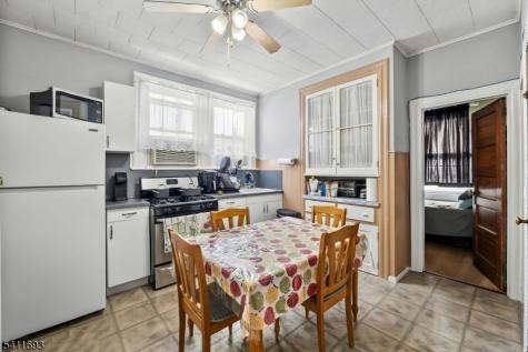 419 Hamilton Street Harrison NJ 07029