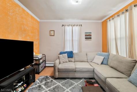 419 Hamilton Street Harrison NJ 07029