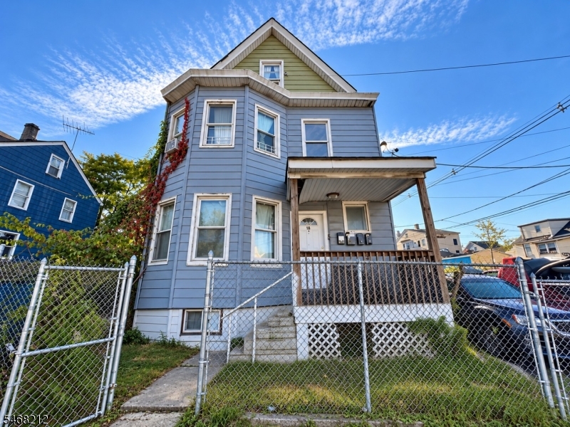 86 N 8th Street Paterson NJ 07522