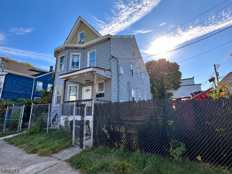 86 N 8th Street Paterson NJ 07522