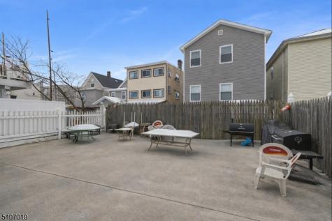 530 Broadway Elizabeth NJ 07206
