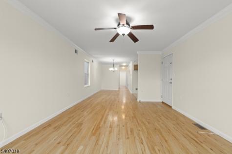 530 Broadway Elizabeth NJ 07206