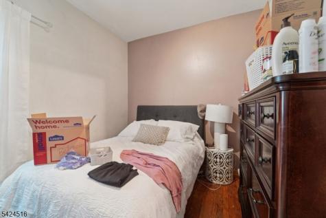 6 4TH Street Passaic NJ 07055