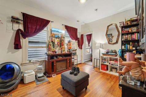 6 4TH Street Passaic NJ 07055