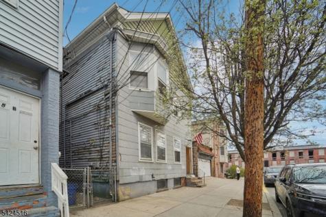 6 4TH Street Passaic NJ 07055