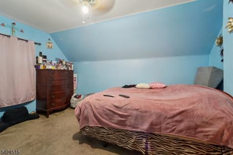 6 4TH Street Passaic NJ 07055