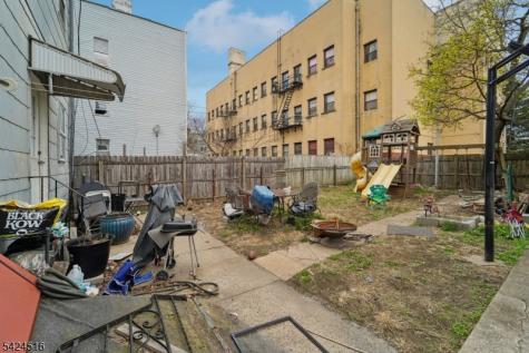 6 4TH Street Passaic NJ 07055