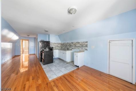 1039 Anna Street Elizabeth NJ 07201