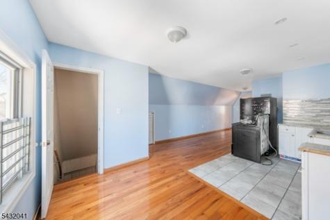 1039 Anna Street Elizabeth NJ 07201