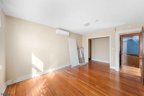 1039 Anna Street Elizabeth NJ 07201