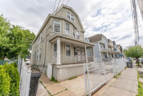 1039 Anna Street Elizabeth NJ 07201