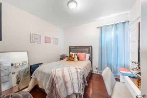 1039 Anna Street Elizabeth NJ 07201