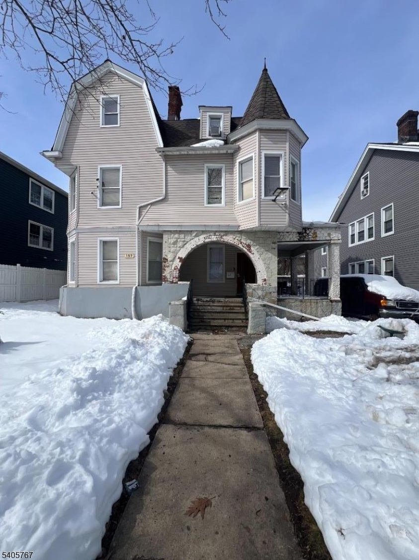 157 N 14th Street East Orange NJ 07017