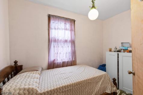 109 Franklin Street Elizabeth NJ 07206