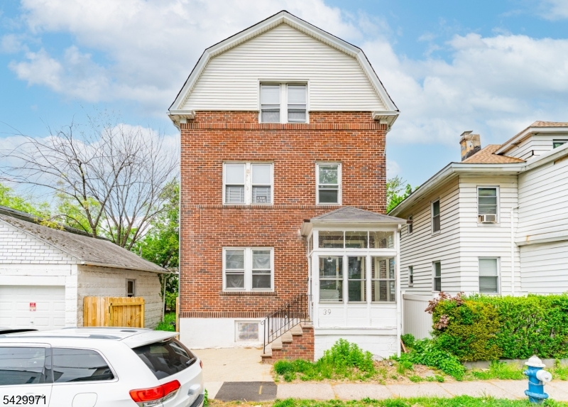 37 Lenox Avenue Irvington NJ 07111