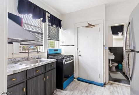 37 Lenox Avenue Irvington NJ 07111