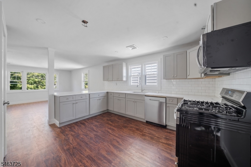 68 Salter Place Belleville NJ 07109