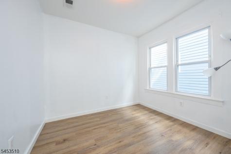484 Prospect Street East Orange NJ 07017