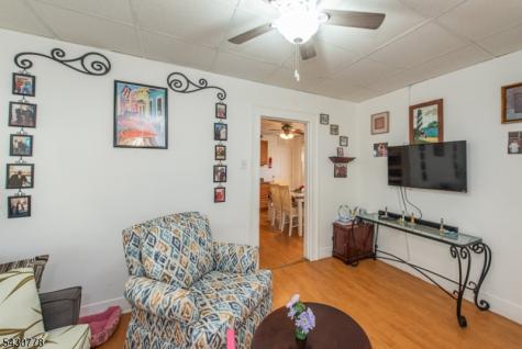 81 6TH Avenue Clifton NJ 07011
