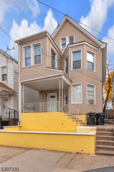 15 Highland Avenue Newark NJ 07104