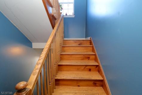 580 3RD Street Newark NJ 07107
