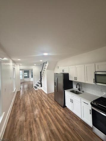 656 E 24th Street Paterson NJ 07504